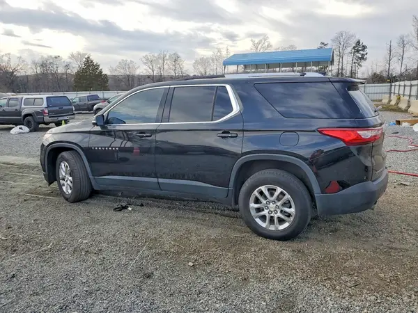 1GNERGKW3JJ273006 2018 CHEVROLET TRAVERSE - Image 2