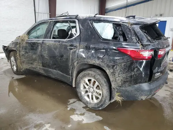 1GNERGKW3JJ275189 2018 CHEVROLET TRAVERSE - Image 2