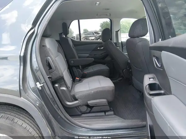 1GNERGKW3JJ278142 2018 CHEVROLET TRAVERSE - Image 8