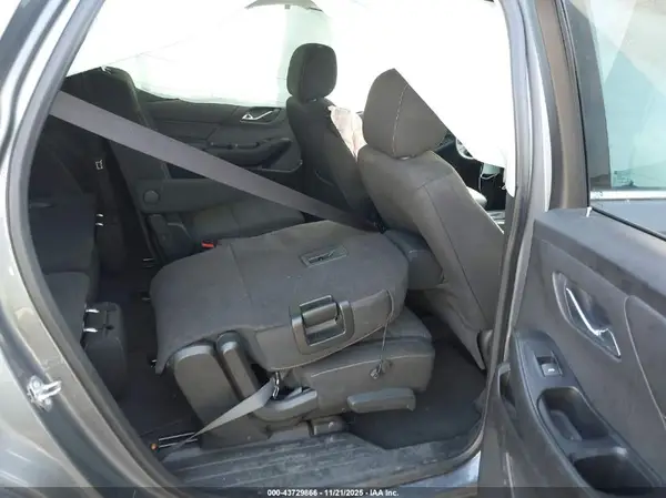 1GNERGKW3KJ116335 2019 CHEVROLET TRAVERSE - Image 8