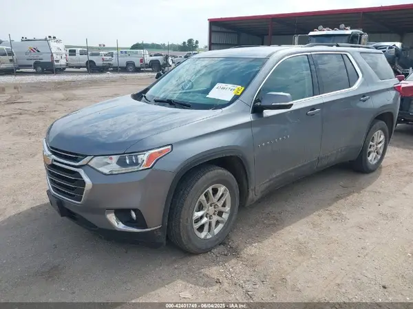 1GNERGKW3KJ123592 2019 CHEVROLET TRAVERSE - Image 2