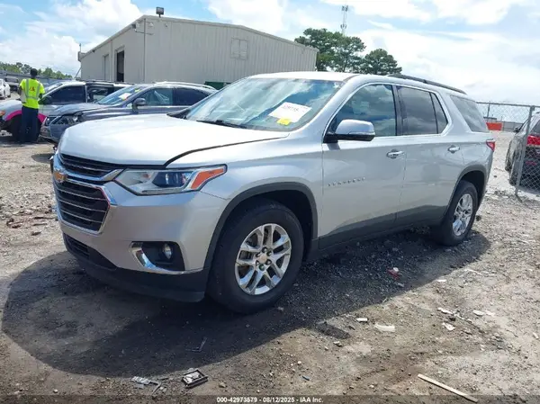 1GNERGKW3KJ127755 2019 CHEVROLET TRAVERSE - Image 2