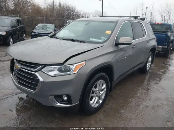 1GNERGKW3KJ159637 2019 CHEVROLET TRAVERSE - Image 2