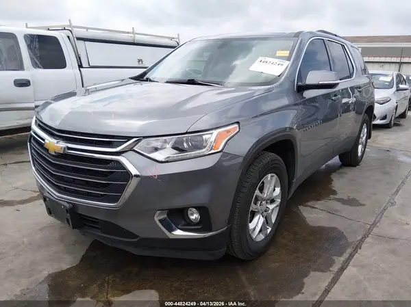 1GNERGKW3KJ184747 2019 CHEVROLET TRAVERSE - Image 2