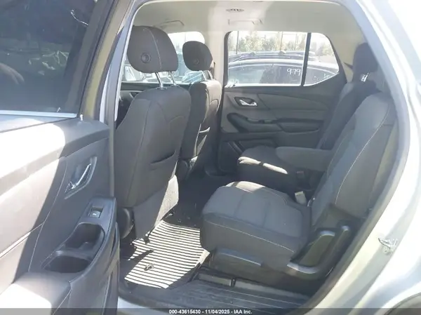 1GNERGKW3KJ187972 2019 CHEVROLET TRAVERSE - Image 8