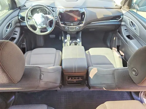 1GNERGKW3KJ197076 2019 CHEVROLET TRAVERSE - Image 8