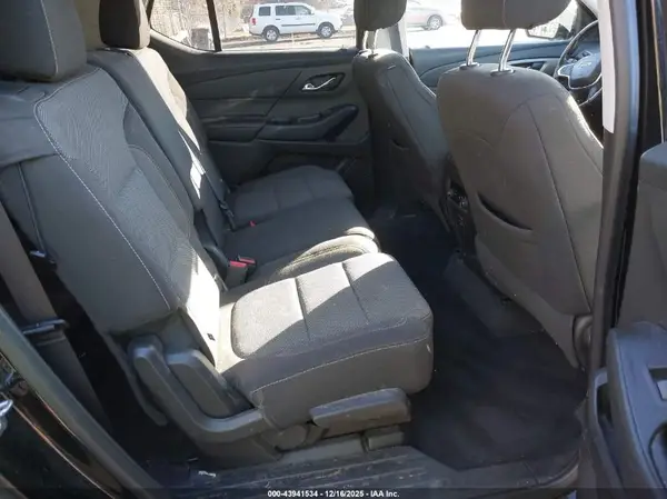 1GNERGKW3KJ197854 2019 CHEVROLET TRAVERSE - Image 8