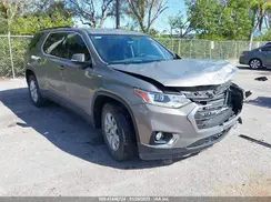 1GNERGKW3KJ208304 2019 CHEVROLET TRAVERSE