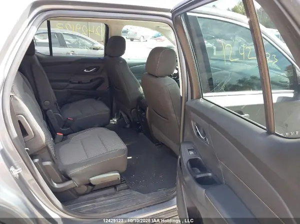 1GNERGKW3KJ218475 2019 CHEVROLET TRAVERSE - Image 8