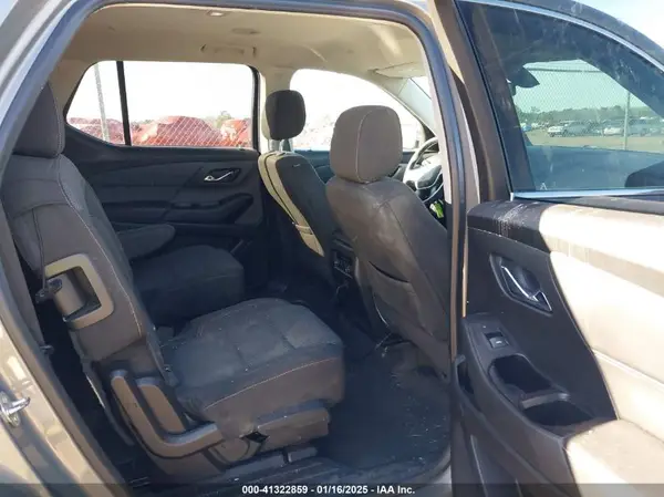 1GNERGKW3KJ224924 2019 CHEVROLET TRAVERSE - Image 8