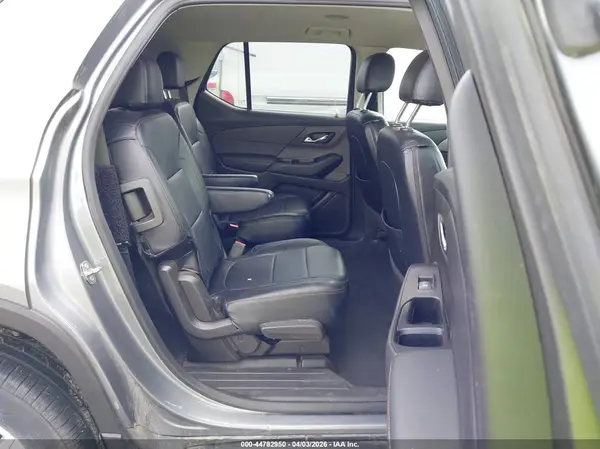 1GNERGKW3KJ227838 2019 CHEVROLET TRAVERSE - Image 8