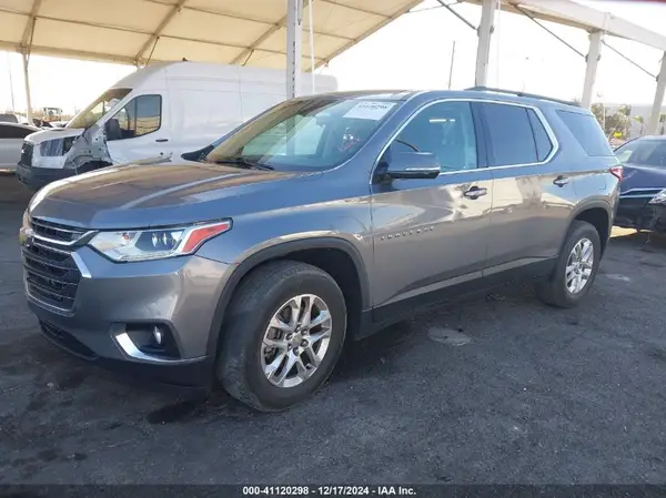 1GNERGKW3KJ267997 2019 CHEVROLET TRAVERSE - Image 2