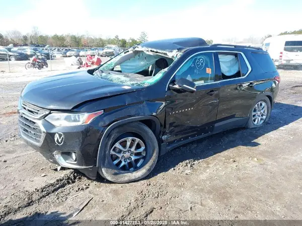 1GNERGKW3KJ270558 2019 CHEVROLET TRAVERSE - Image 2