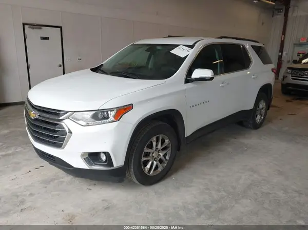 1GNERGKW3KJ289983 2019 CHEVROLET TRAVERSE - Image 2