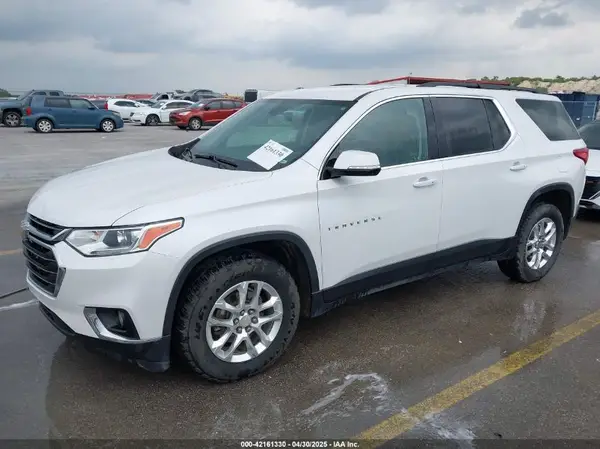 1GNERGKW3LJ127398 2020 CHEVROLET TRAVERSE - Image 2