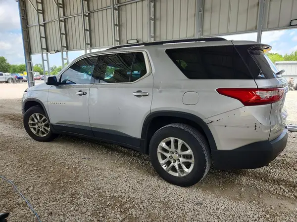 1GNERGKW3LJ211592 2020 CHEVROLET TRAVERSE - Image 2