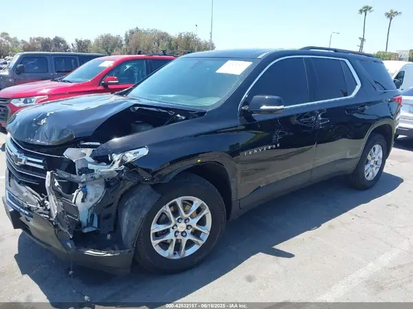 1GNERGKW3LJ236573 2020 CHEVROLET TRAVERSE - Image 2