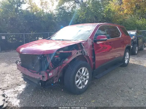 1GNERGKW3LJ248013 2020 CHEVROLET TRAVERSE - Image 2