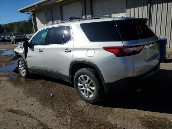 1GNERGKW3LJ327312 2020 CHEVROLET TRAVERSE - Image 2