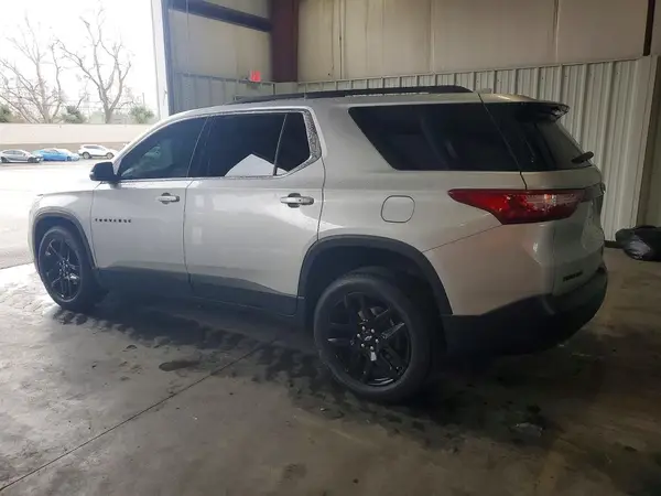 1GNERGKW3MJ118136 2021 CHEVROLET TRAVERSE - Image 2