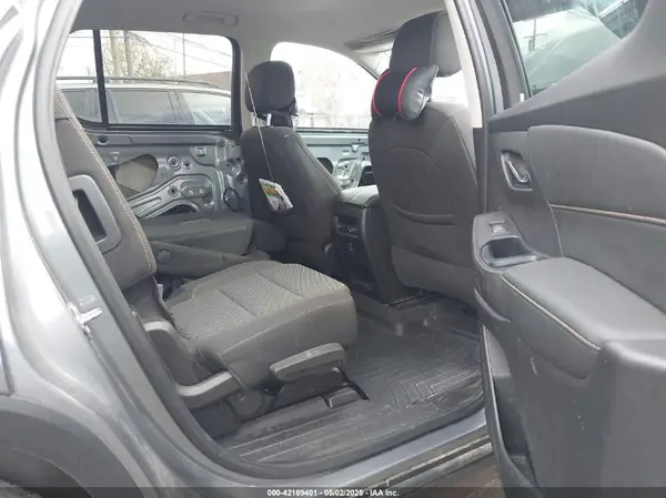 1GNERGKW3MJ157258 2021 CHEVROLET TRAVERSE - Image 8