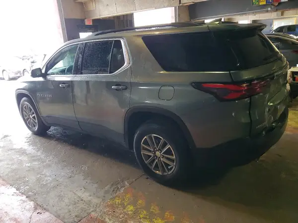 1GNERGKW3PJ232822 2023 CHEVROLET TRAVERSE - Image 2