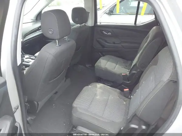 1GNERGKW4JJ100370 2018 CHEVROLET TRAVERSE - Image 8