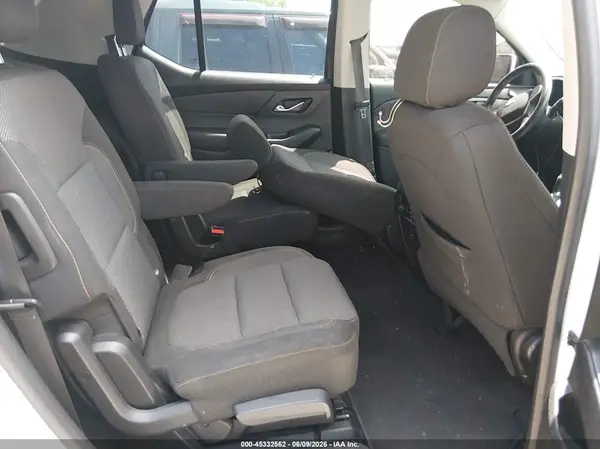 1GNERGKW4JJ106458 2018 CHEVROLET TRAVERSE - Image 8