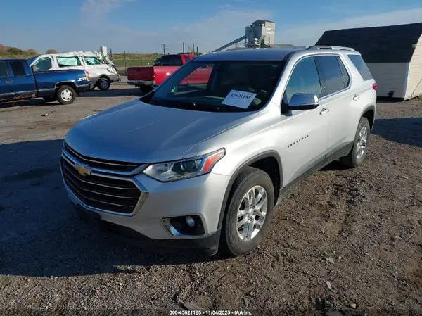 1GNERGKW4JJ114091 2018 CHEVROLET TRAVERSE - Image 2