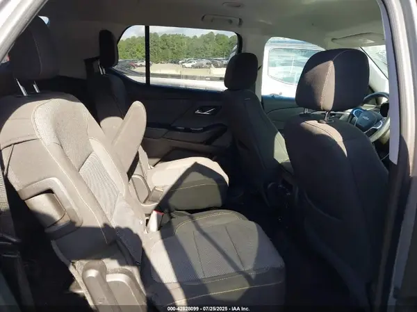 1GNERGKW4JJ142585 2018 CHEVROLET TRAVERSE - Image 8