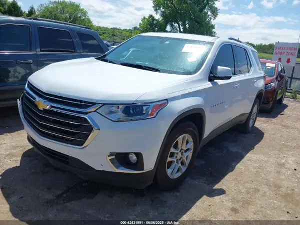 1GNERGKW4JJ164554 2018 CHEVROLET TRAVERSE - Image 2