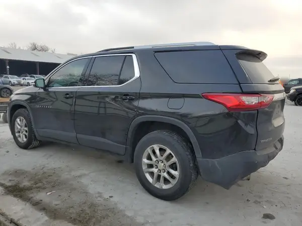 1GNERGKW4JJ174744 2018 CHEVROLET TRAVERSE - Image 2