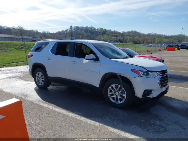 1GNERGKW4JJ258174 2018 CHEVROLET TRAVERSE - Image 1