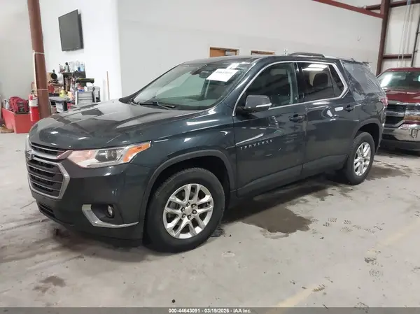 1GNERGKW4JJ263293 2018 CHEVROLET TRAVERSE - Image 2