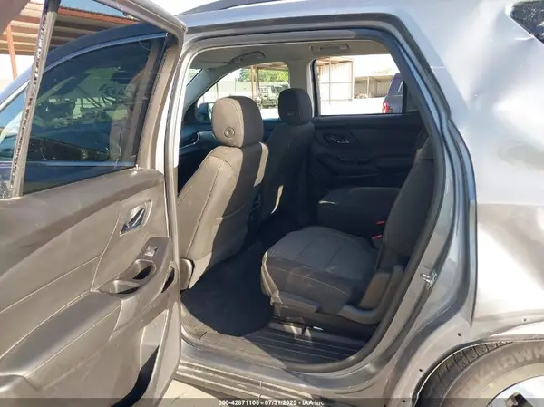1GNERGKW4JJ267151 2018 CHEVROLET TRAVERSE - Image 8