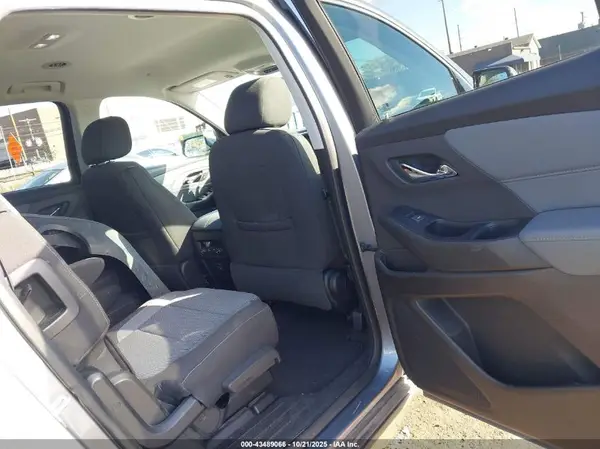 1GNERGKW4KJ129384 2019 CHEVROLET TRAVERSE - Image 8