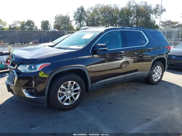 1GNERGKW4KJ142913 2019 CHEVROLET TRAVERSE - Image 2