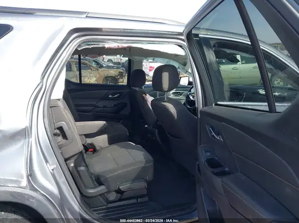 1GNERGKW4KJ154320 2019 CHEVROLET TRAVERSE - Image 8