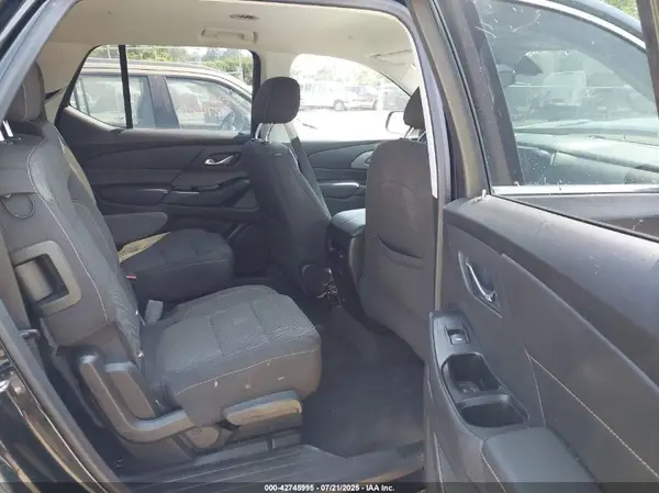 1GNERGKW4KJ156486 2019 CHEVROLET TRAVERSE - Image 8