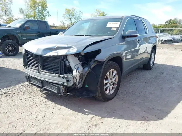 1GNERGKW4KJ220025 2019 CHEVROLET TRAVERSE - Image 2