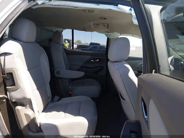 1GNERGKW4KJ230022 2019 CHEVROLET TRAVERSE - Image 8