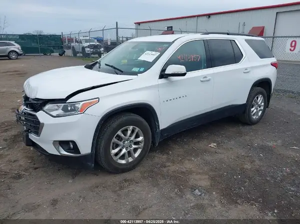 1GNERGKW4KJ285649 2019 CHEVROLET TRAVERSE - Image 2