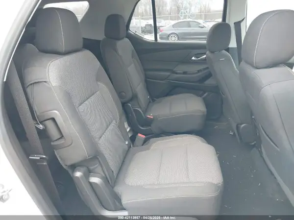 1GNERGKW4KJ285649 2019 CHEVROLET TRAVERSE - Image 8