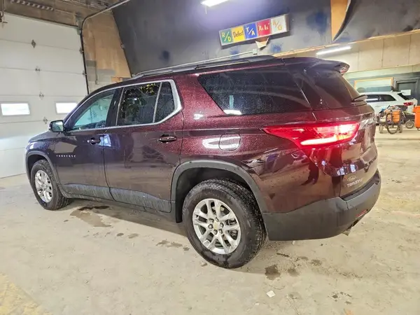 1GNERGKW4LJ258789 2020 CHEVROLET TRAVERSE - Image 2