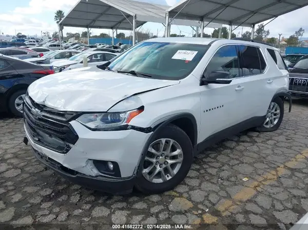 1GNERGKW4MJ111633 2021 CHEVROLET TRAVERSE - Image 2