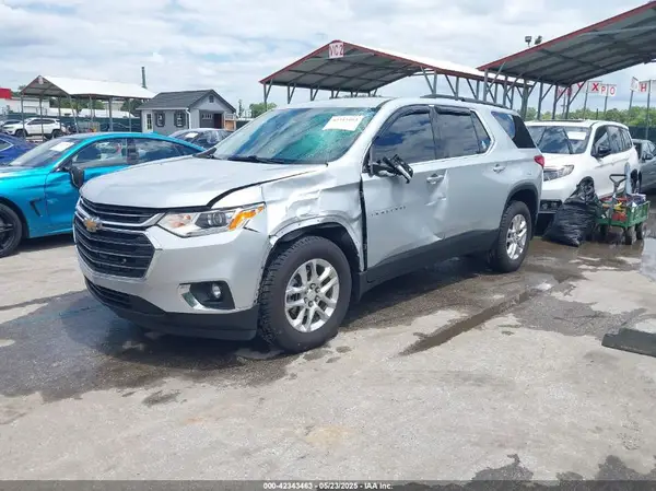 1GNERGKW4MJ174070 2021 CHEVROLET TRAVERSE - Image 2