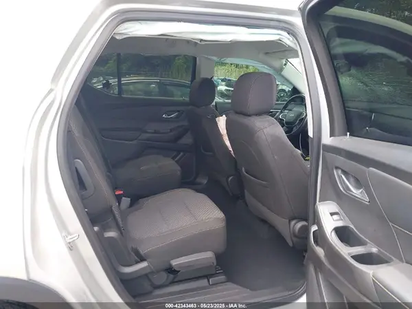 1GNERGKW4MJ174070 2021 CHEVROLET TRAVERSE - Image 8