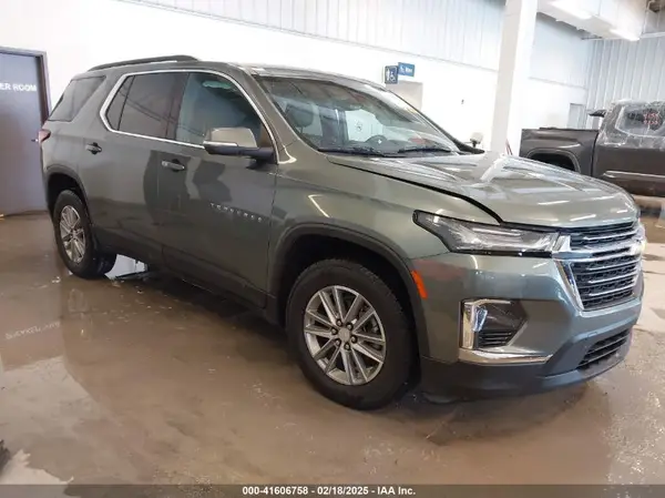 1GNERGKW4PJ166068 2023 CHEVROLET TRAVERSE - Image 1