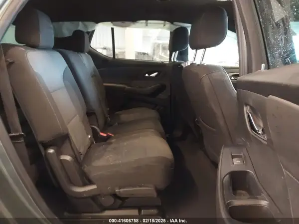 1GNERGKW4PJ166068 2023 CHEVROLET TRAVERSE - Image 8