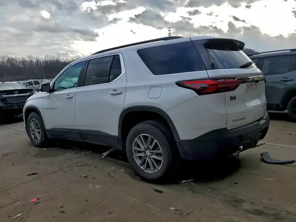 1GNERGKW4PJ167088 2023 CHEVROLET TRAVERSE - Image 2